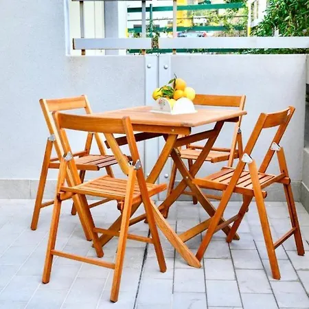 Perla Blu Appartement *